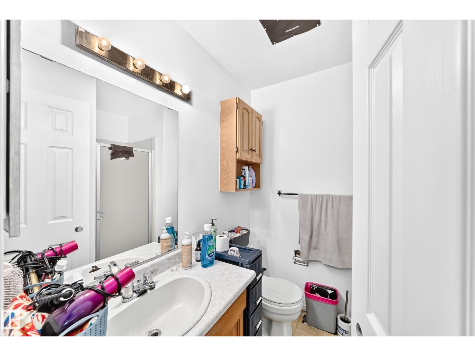 2415 145 AV NW