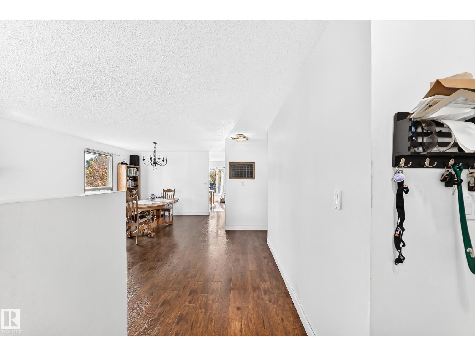 2415 145 AV NW