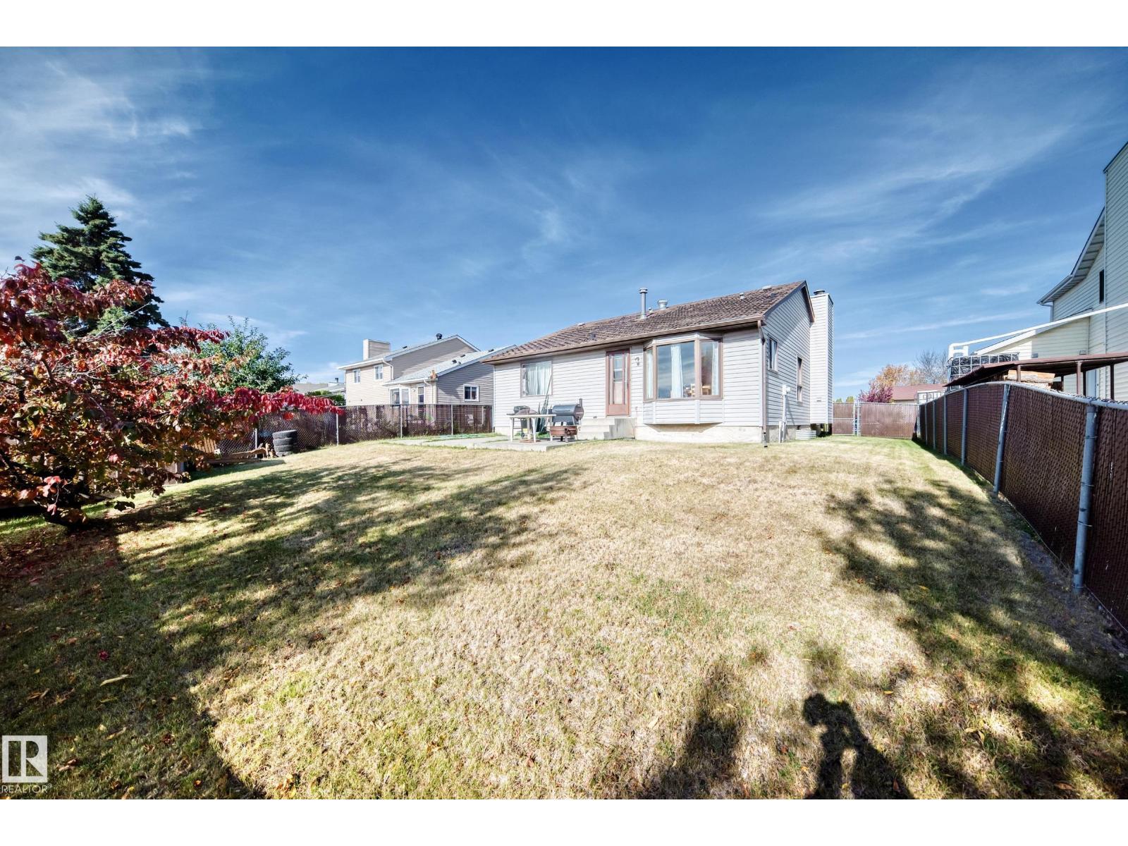 2415 145 AV NW
