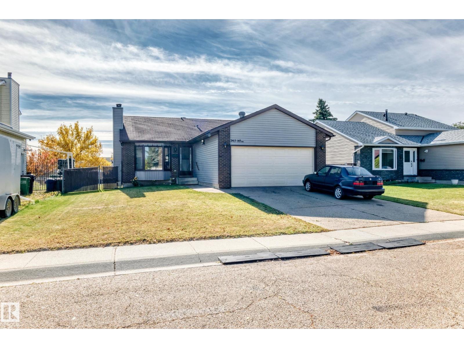 2415 145 AV NW
