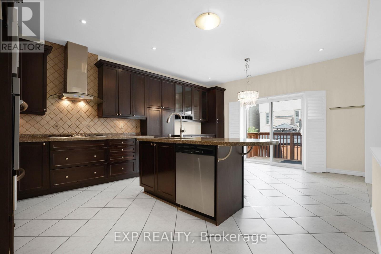 87 Booker Drive, Ajax, Ontario  L1Z 0J4 - Photo 11 - E13879720