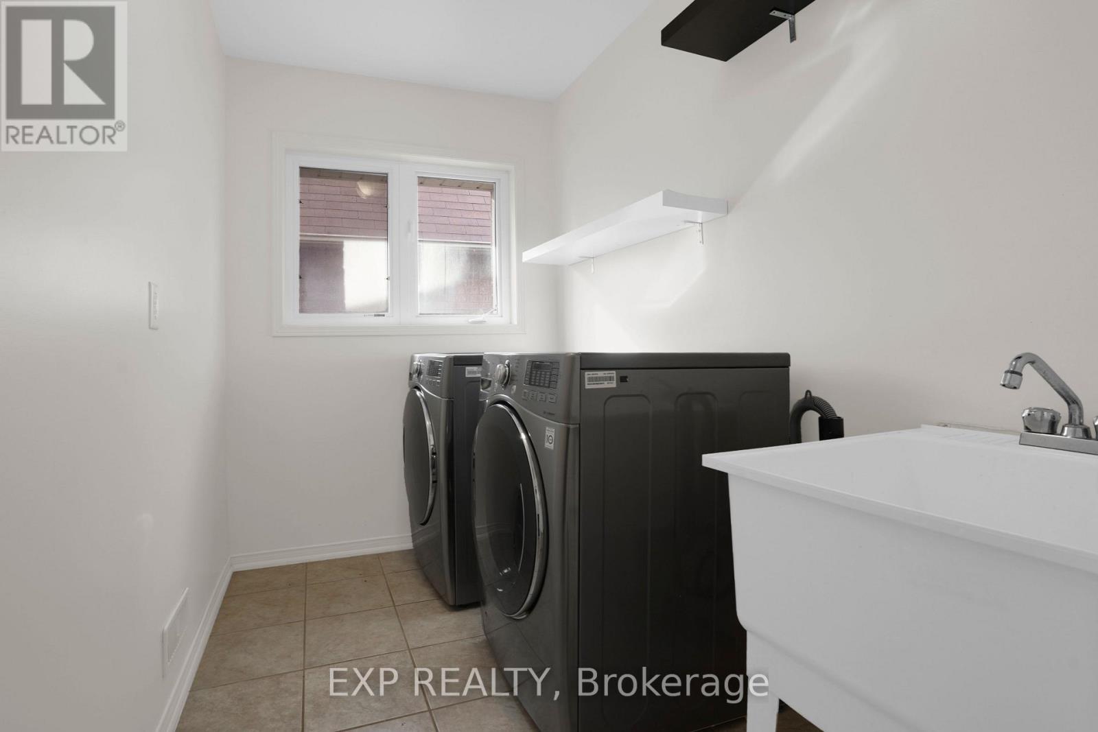 87 Booker Drive, Ajax, Ontario  L1Z 0J4 - Photo 25 - E13879720