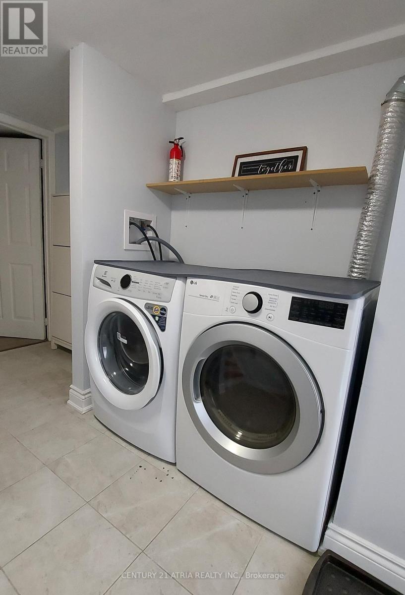 143 Purpledusk Trail, Toronto, Ontario  M1E 4C9 - Photo 26 - E13879830