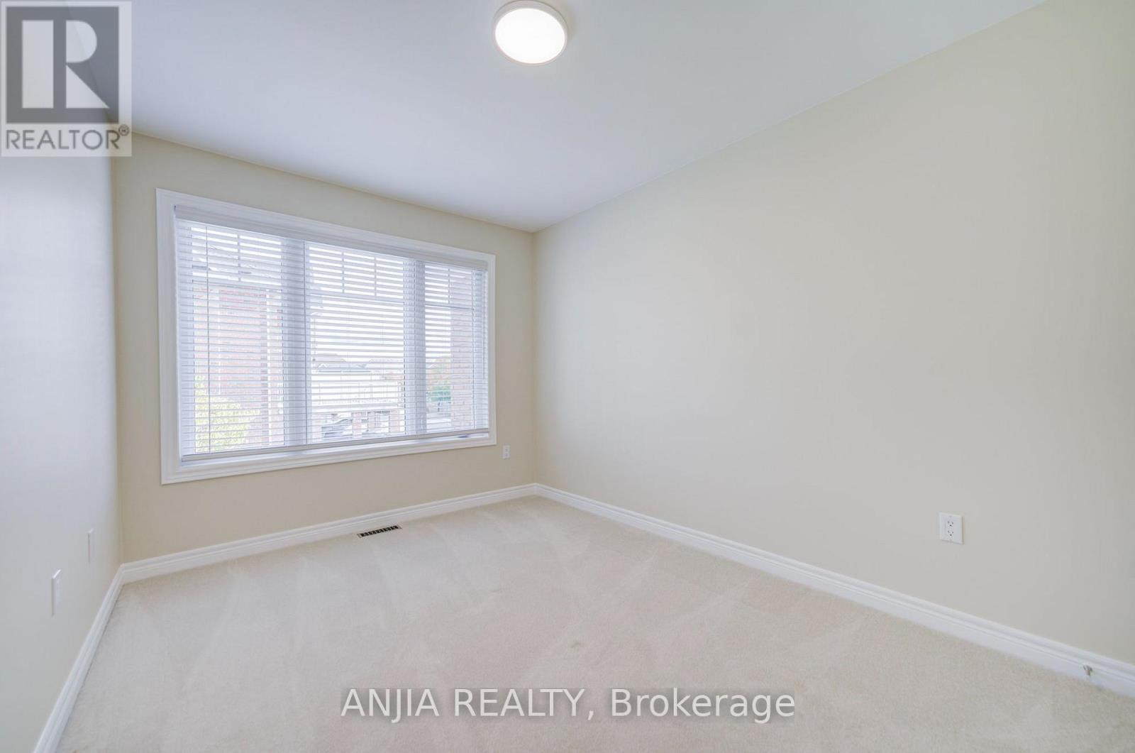 6 Expedition Crescent, Whitchurch-Stouffville, Ontario  L4A 0T1 - Photo 30 - N13879712