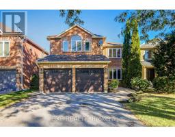 779 MCLAREN STREET, Newmarket, Ontario