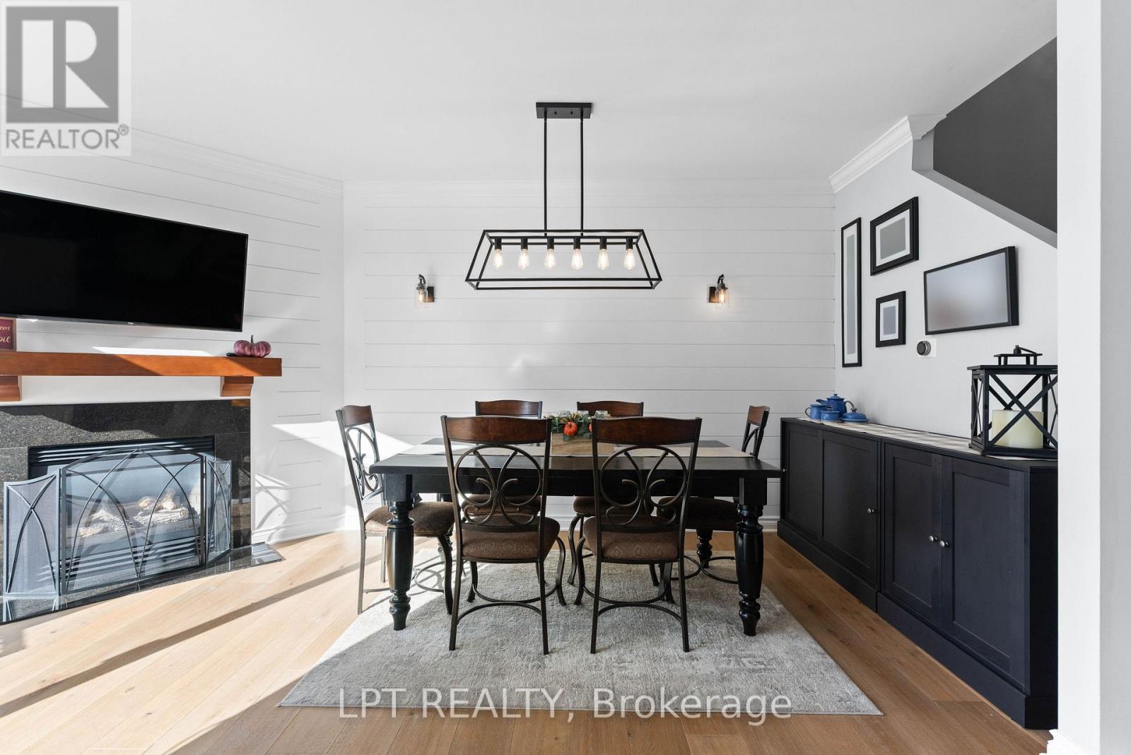9 Davy Point Circle, Georgina, Ontario  L4P 3H2 - Photo 14 - N13879796