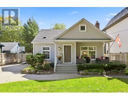 32 ANDERSON STREET, Oakville, Ontario