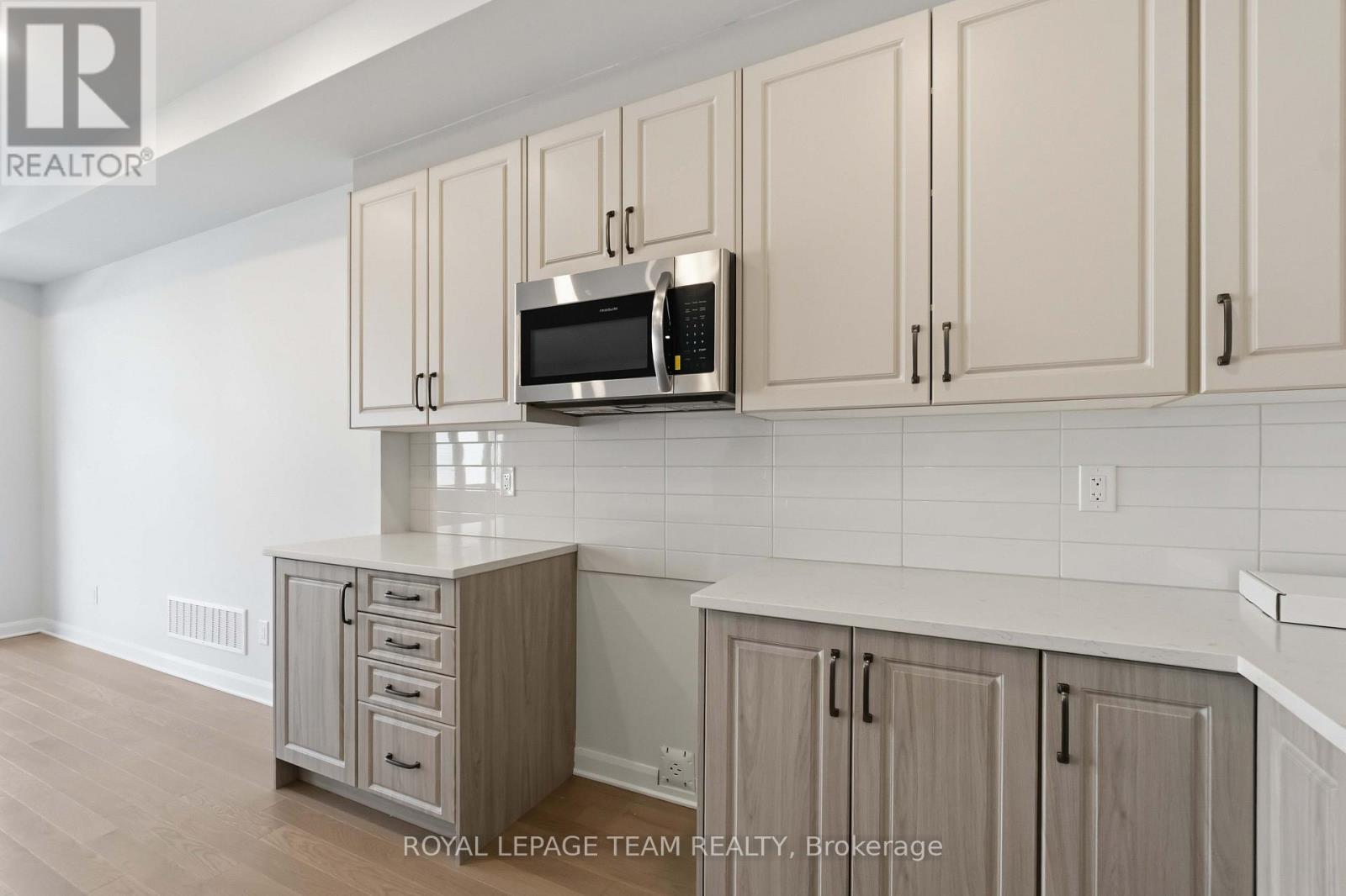 837 Eileen Vollick Crescent, Ottawa, Ontario  K2W 0M8 - Photo 14 - X13863118