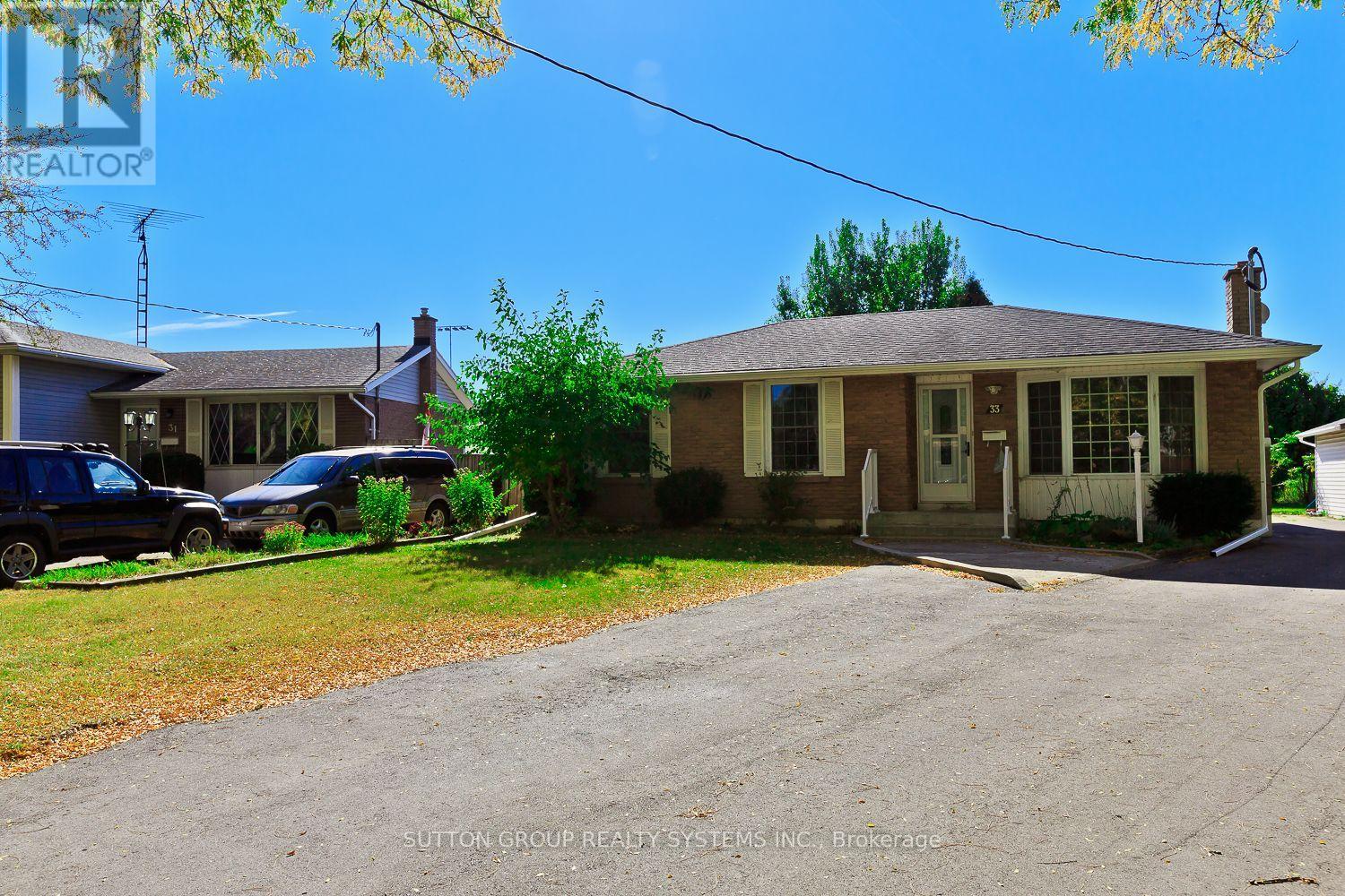 40 JACOBSON AVENUE, St. Catharines, Ontario