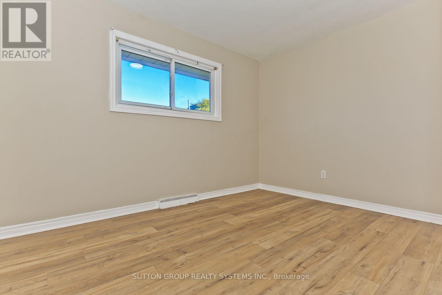 40 Jacobson Avenue, St. Catharines, Ontario  L2T 2Z7 - Photo 8 - X13879716