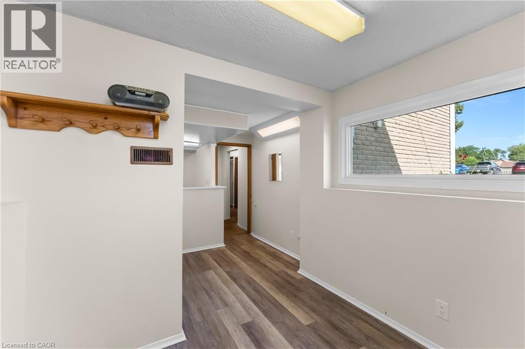 6246 Glengate Street, Niagara Falls, Ontario  L2E 5S3 - Photo 32 - 40870056
