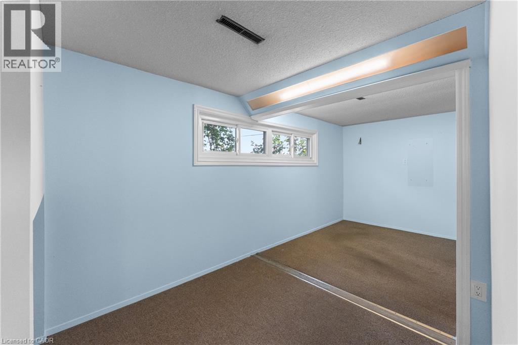 6246 Glengate Street, Niagara Falls, Ontario  L2E 5S3 - Photo 37 - 40870056