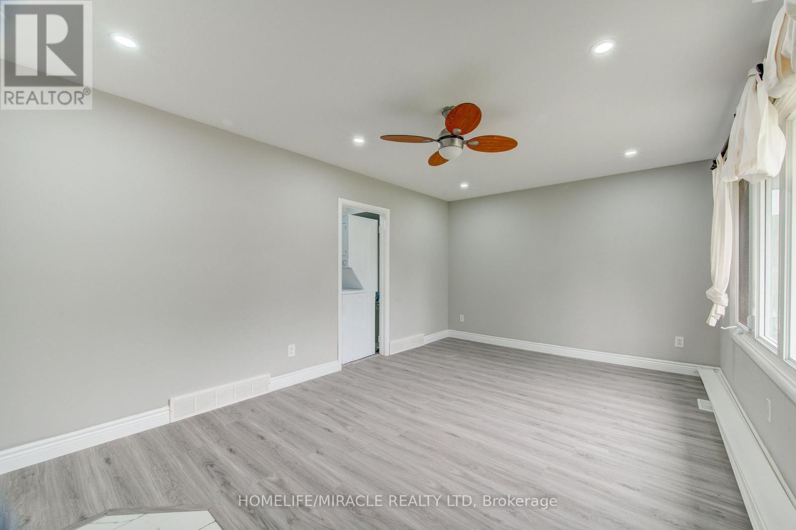 104 Queenston Crescent, London East, Ontario  N5W 1N6 - Photo 13 - X13847822