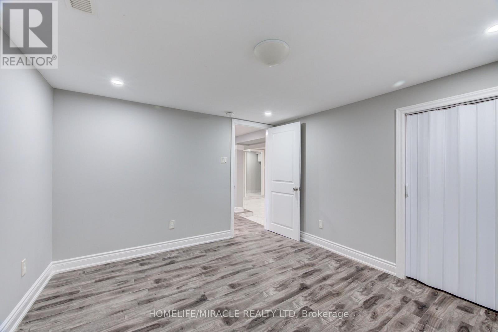104 Queenston Crescent, London East, Ontario  N5W 1N6 - Photo 39 - X13847822