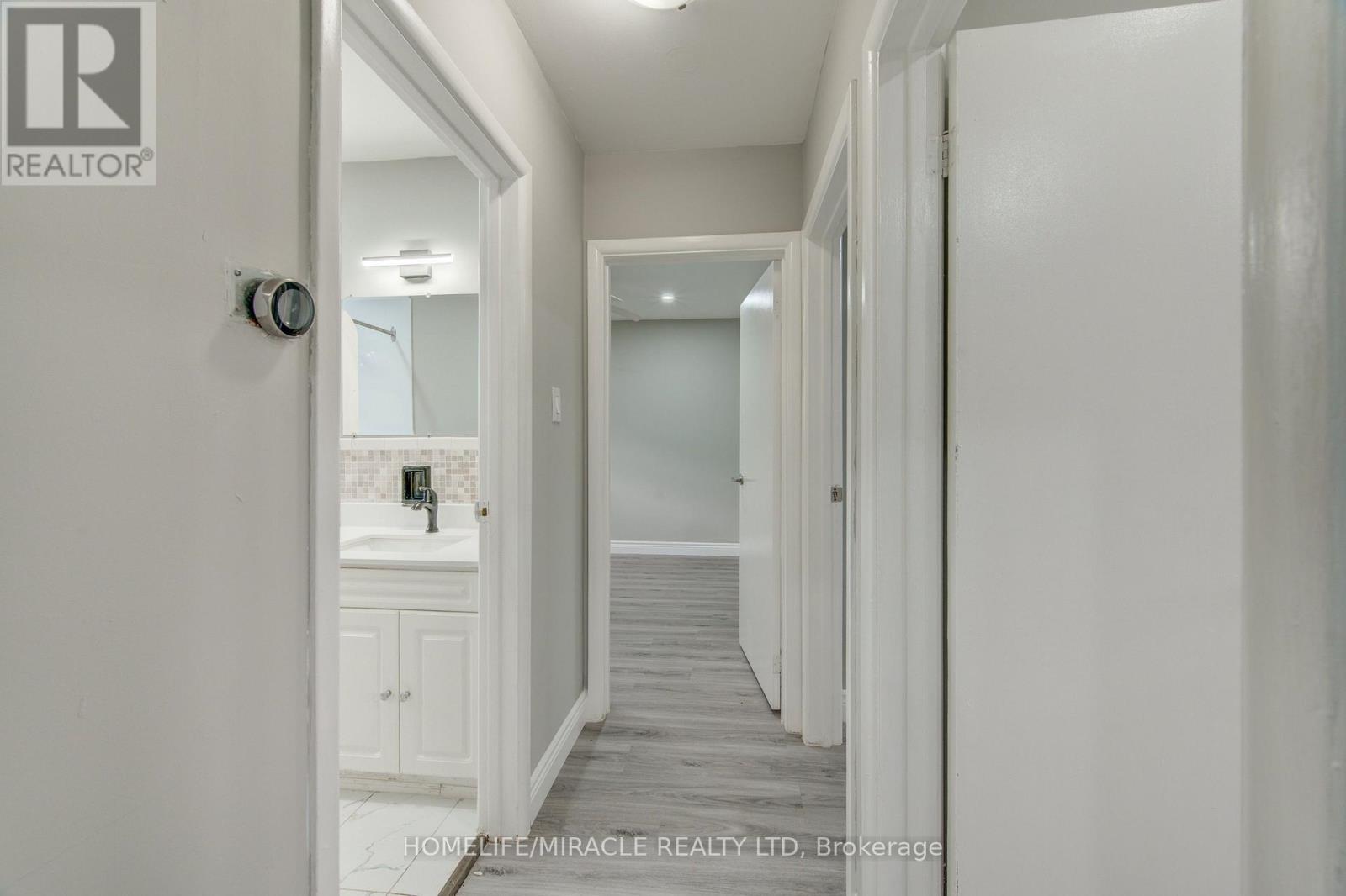 104 Queenston Crescent, London East, Ontario  N5W 1N6 - Photo 16 - X13847822