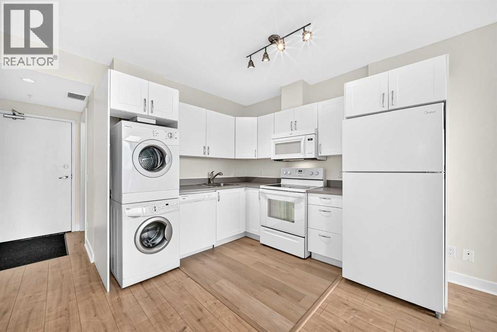 502, 30 Brentwood Common NW
