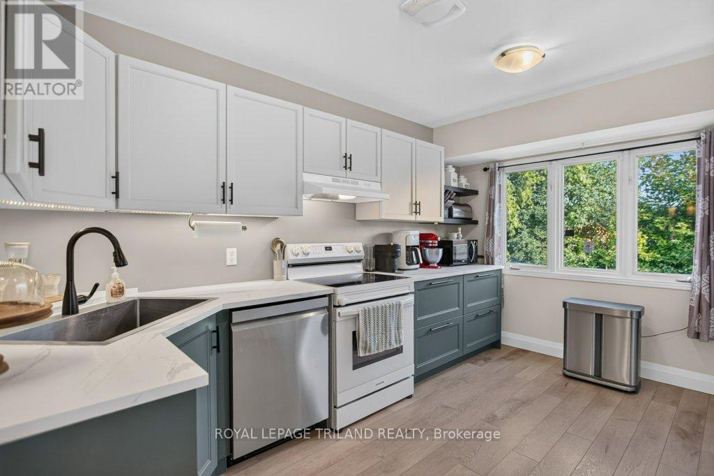 32 Sanders Court, St. Thomas, Ontario  N5P 4J9 - Photo 15 - X13879930