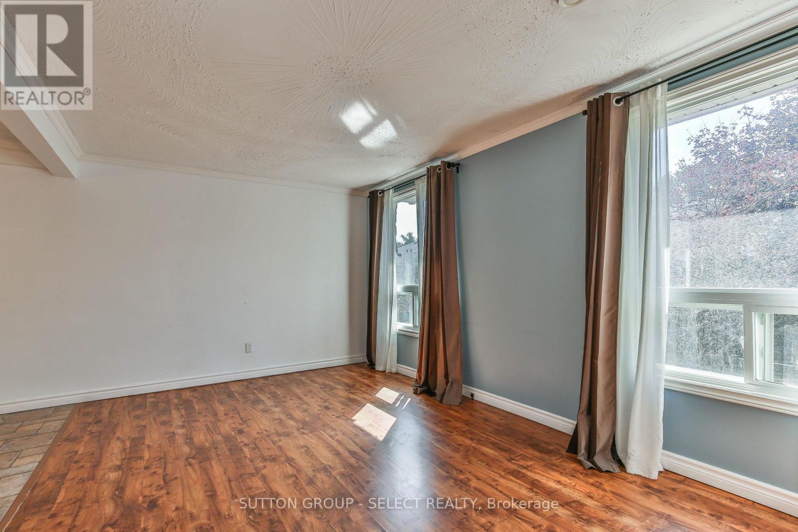 612 Wilkins Street, London South, Ontario  N6C 4Z4 - Photo 18 - X13879932