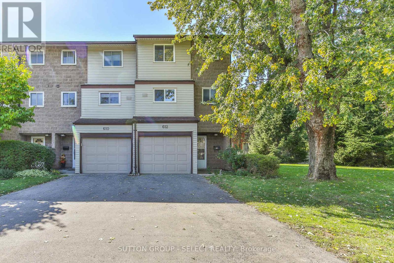 612 Wilkins Street, London South, Ontario  N6C 4Z4 - Photo 2 - X13879932