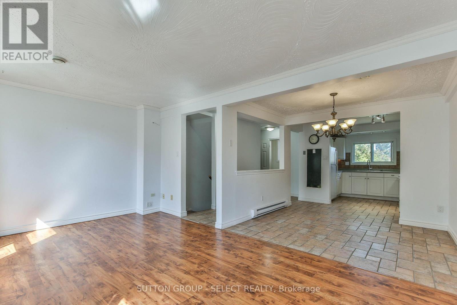 612 Wilkins Street, London South, Ontario  N6C 4Z4 - Photo 21 - X13879932