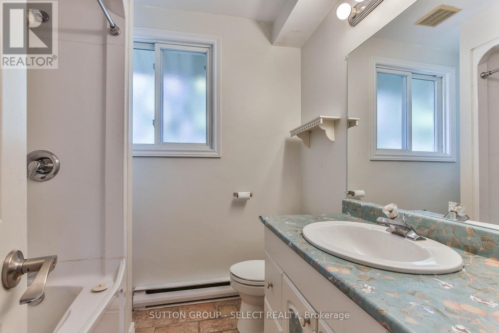 612 Wilkins Street, London South, Ontario  N6C 4Z4 - Photo 30 - X13879932