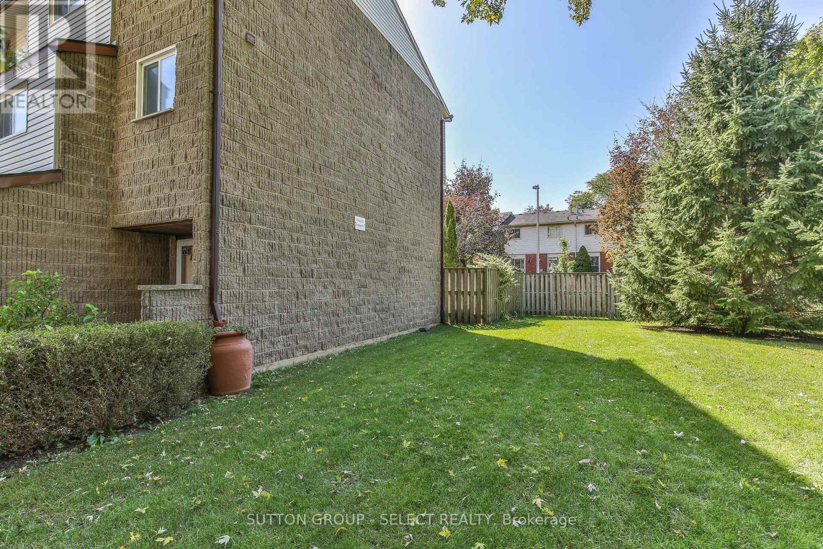 612 Wilkins Street, London South, Ontario  N6C 4Z4 - Photo 34 - X13879932