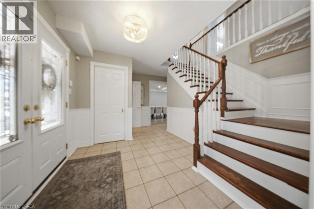 25 Cedarland Drive, Brantford, Ontario  N3R 6G9 - Photo 9 - 40870194