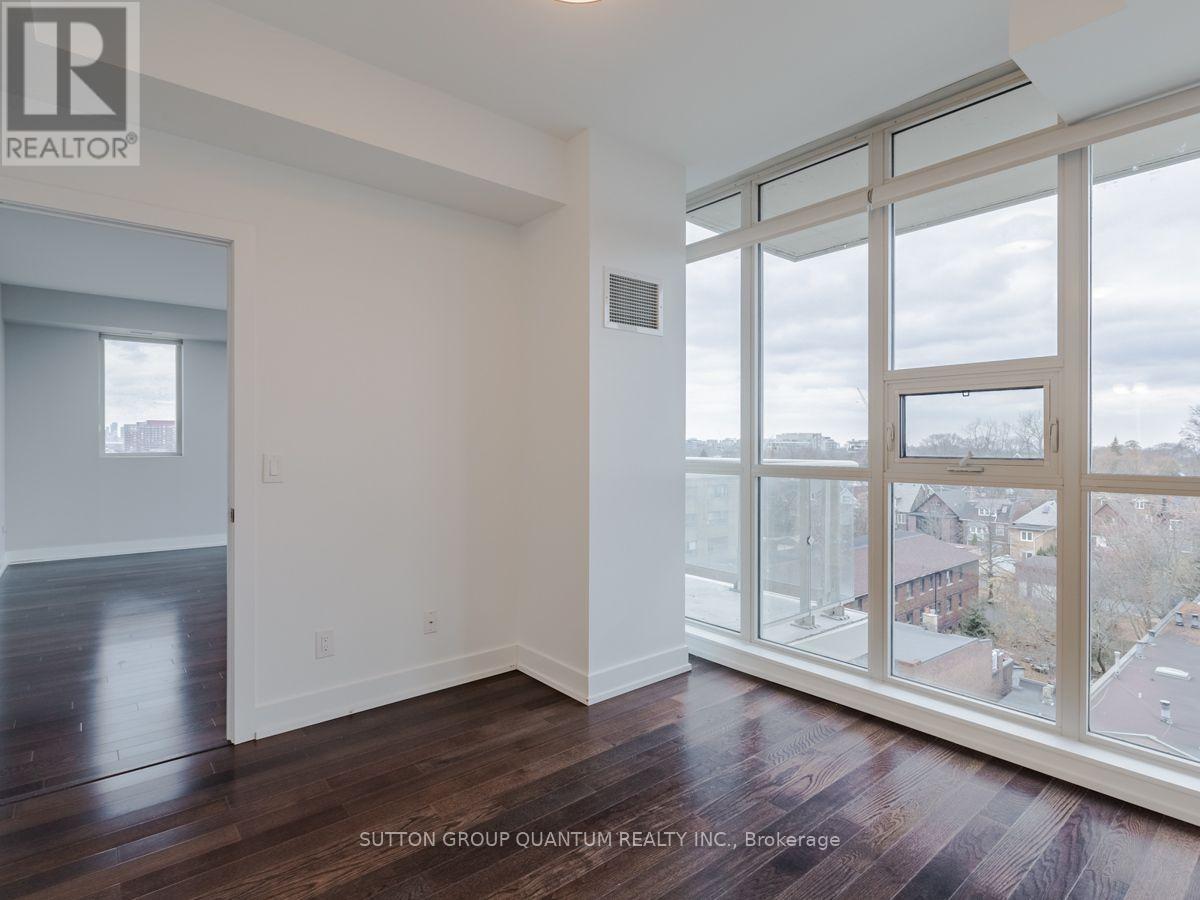 801 - 1638 Bloor Street W, Toronto, Ontario  M6P 0A6 - Photo 9 - W13878650