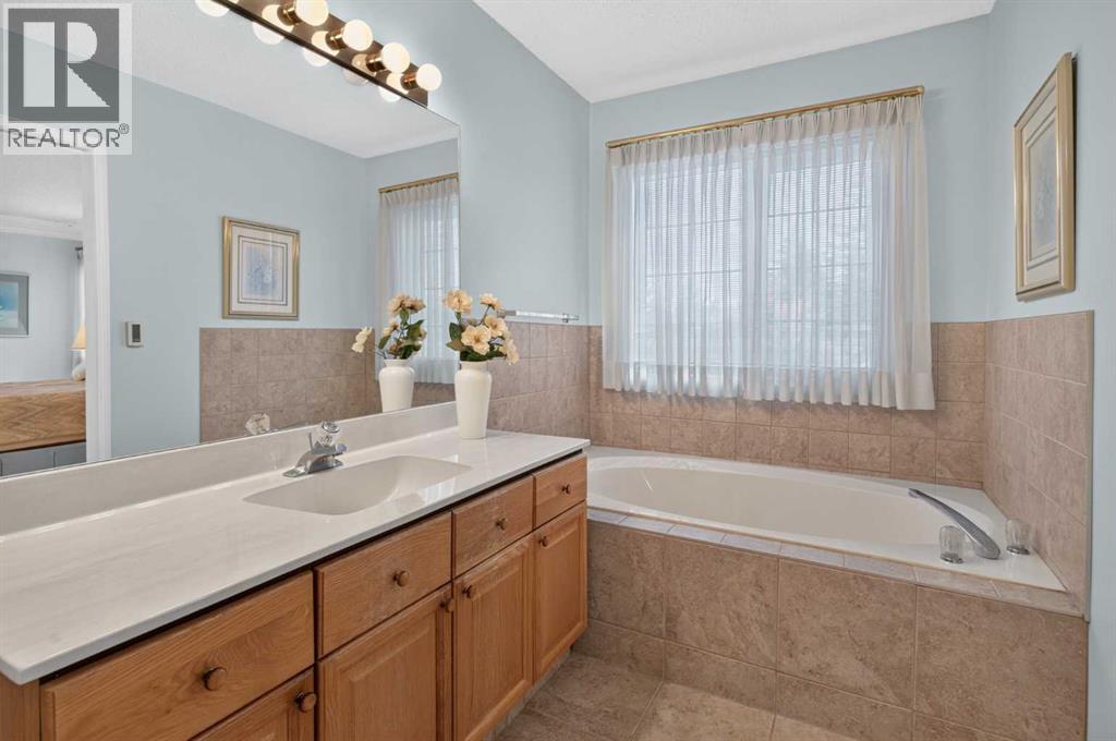8516 Hawkford Gate NW, Calgary, Alberta  T3G 2Y4 - Photo 33 - A2346686