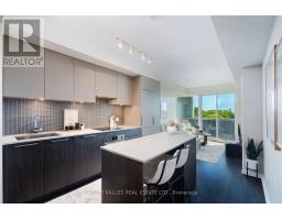 412 - 4208 DUNDAS STREET W, Toronto, Ontario