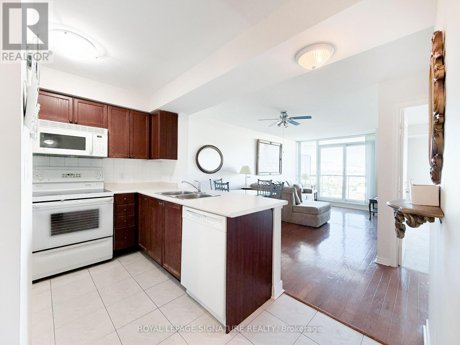 902 - 4879 Kimbermount Avenue, Mississauga, Ontario  L5M 7R9 - Photo 29 - W13876336