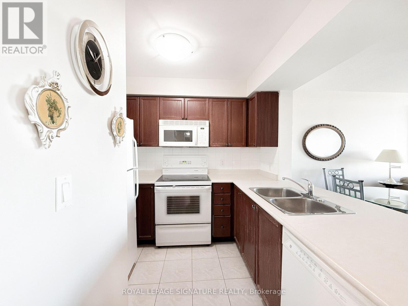 902 - 4879 Kimbermount Avenue, Mississauga, Ontario  L5M 7R9 - Photo 30 - W13876336