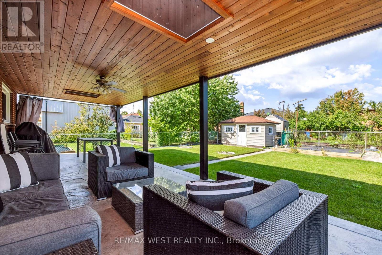 254 Maple Leaf Drive, Toronto, Ontario  M6L 1P1 - Photo 41 - W13879872