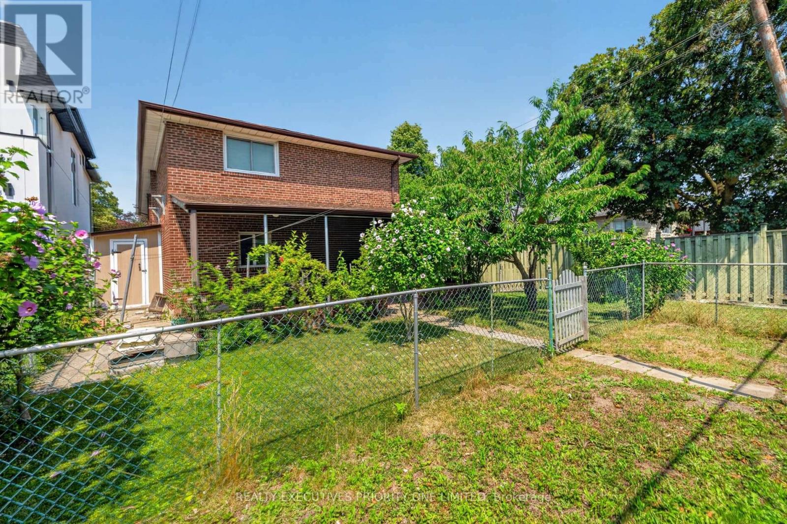 355 Glen Park Avenue, Toronto, Ontario  M6B 2E6 - Photo 31 - W13879888