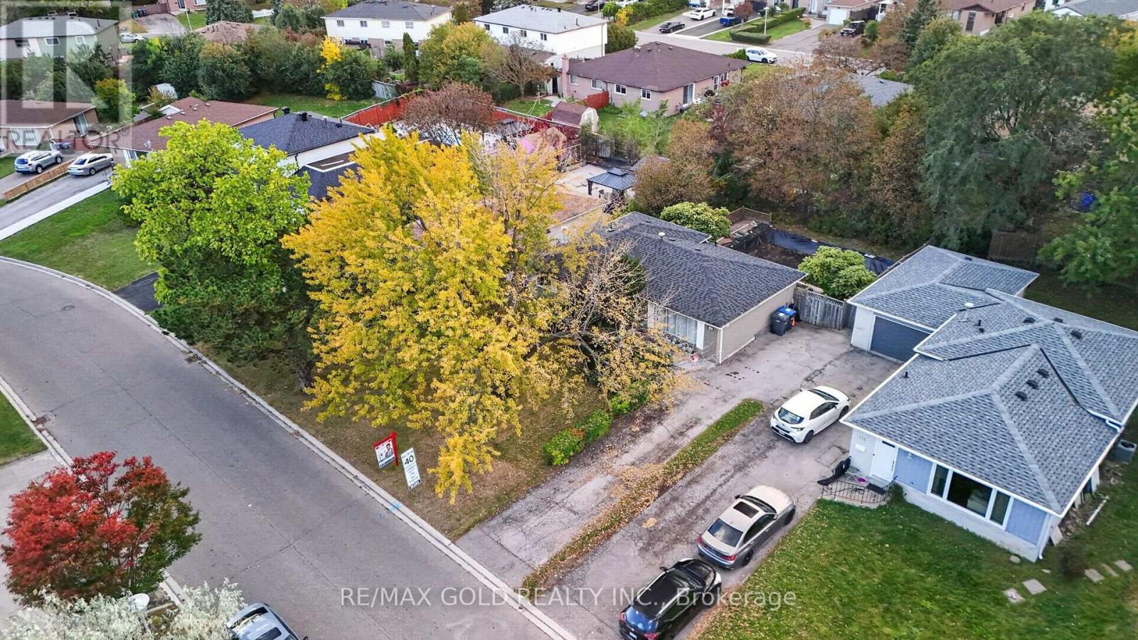129 Folkstone Crescent, Brampton, Ontario  L6T 3M6 - Photo 44 - W13879904