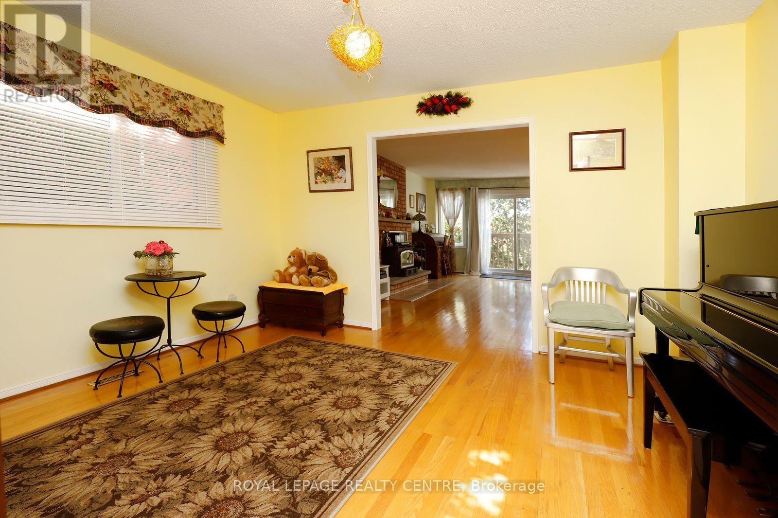 5680 Oldcastle Crescent, Mississauga, Ontario  L5M 4X5 - Photo 12 - W13879908