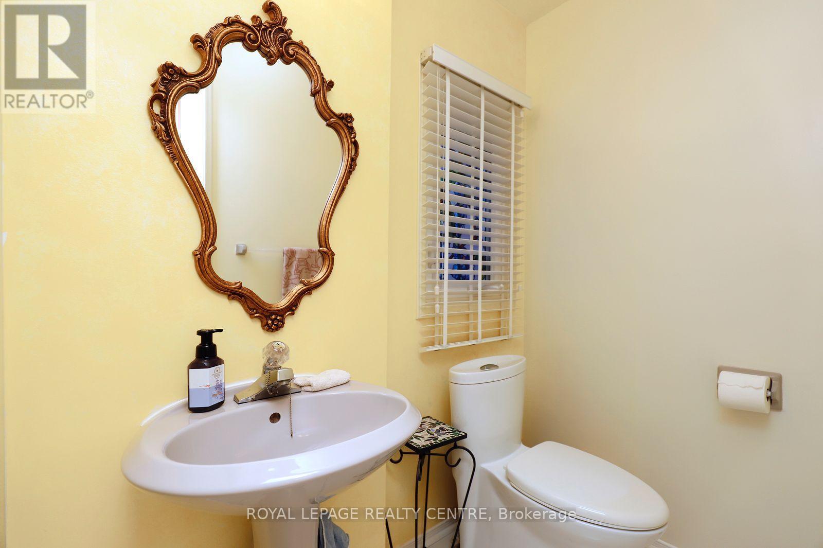 5680 Oldcastle Crescent, Mississauga, Ontario  L5M 4X5 - Photo 13 - W13879908