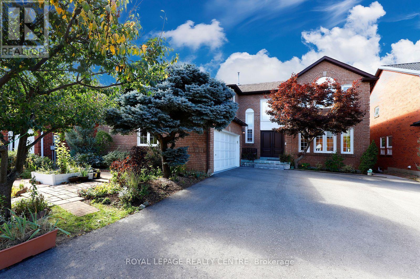 5680 Oldcastle Crescent, Mississauga, Ontario  L5M 4X5 - Photo 2 - W13879908