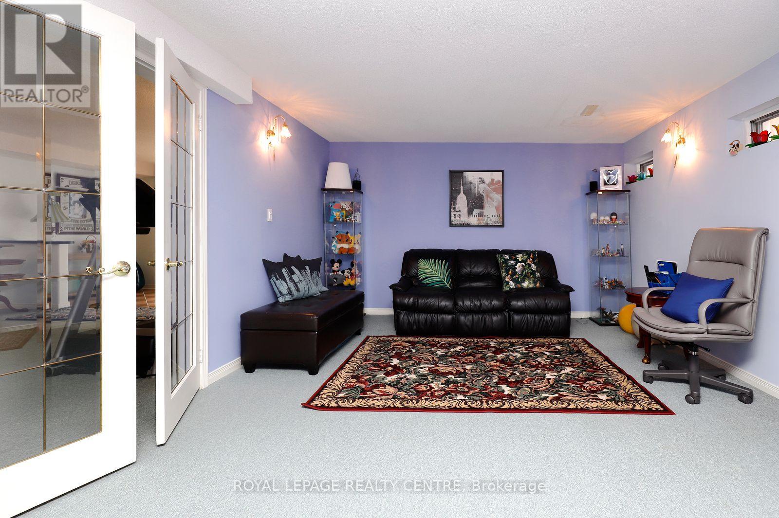 5680 Oldcastle Crescent, Mississauga, Ontario  L5M 4X5 - Photo 32 - W13879908