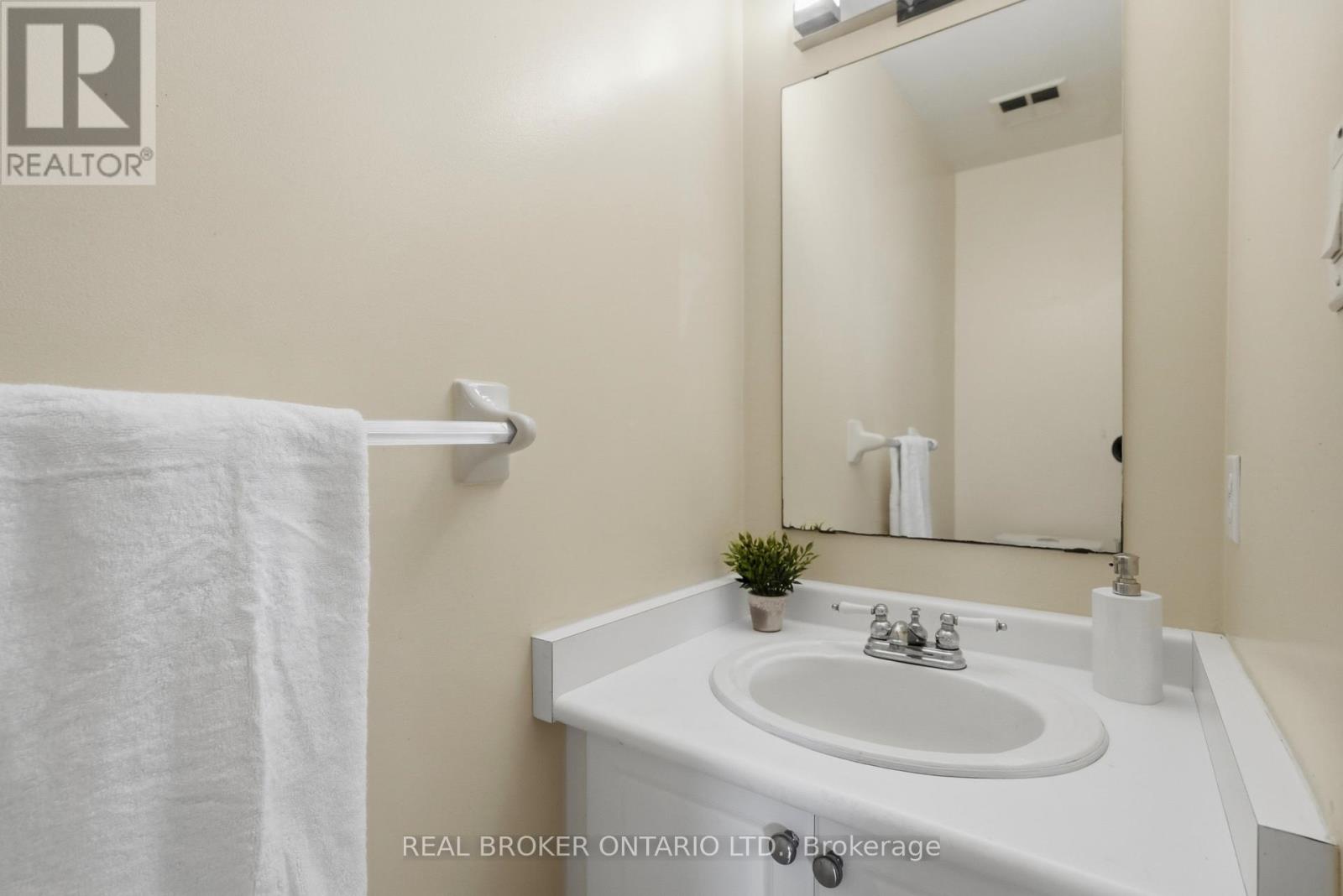 148 Rockhaven Lane, Hamilton, Ontario  L0R 2H6 - Photo 16 - X13879894