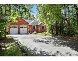 11 FISHER DRIVE, Adjala-Tosorontio, Ontario