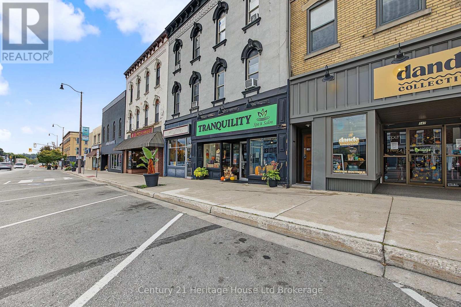 141-143 Broadway Street, Tillsonburg, Ontario  N4G 3P7 - Photo 5 - X13880178