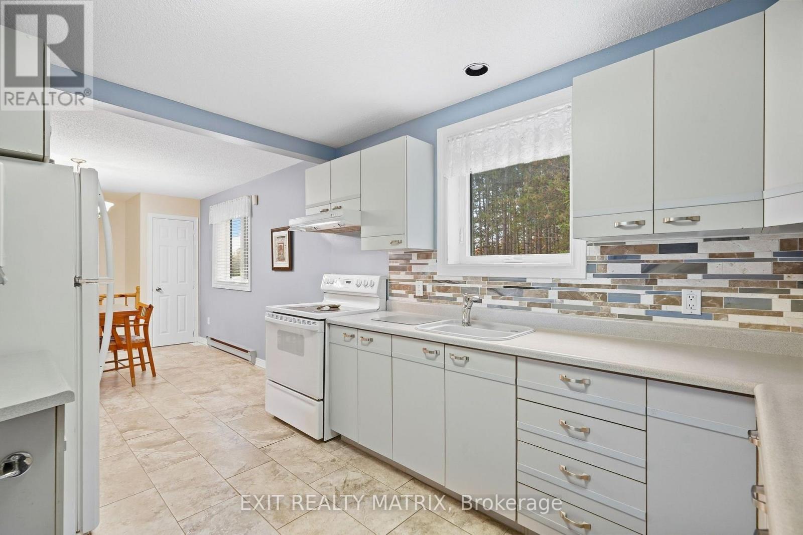656 Ch Station Road, Alfred And Plantagenet, Ontario K0B 1A0 - Photo 14 - X13880046