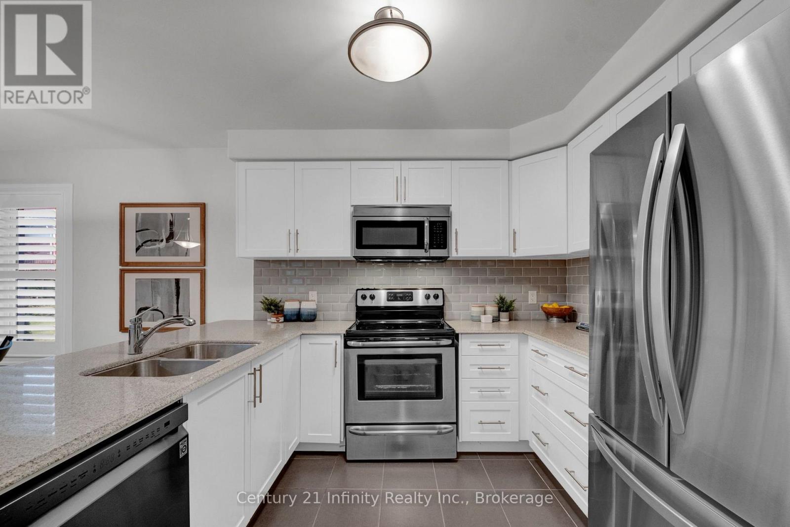 783 Ormond Drive, Oshawa, Ontario  L1K 3B6 - Photo 9 - E13880124