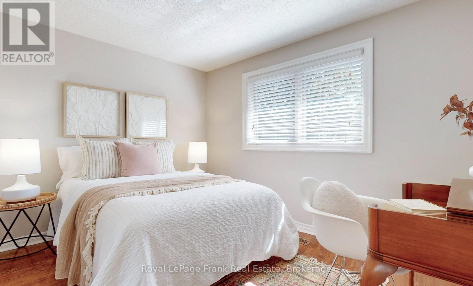 204 St John Street E, Whitby, Ontario  L1N 6M1 - Photo 32 - E13880216