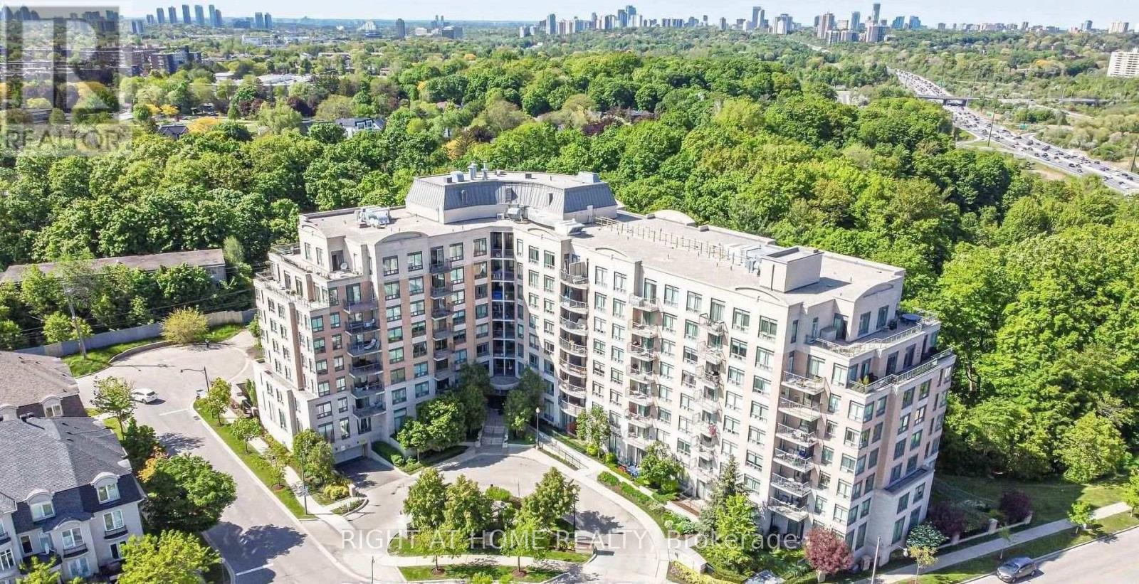 PH2 - 16 DALLIMORE CIRCLE, Toronto, Ontario