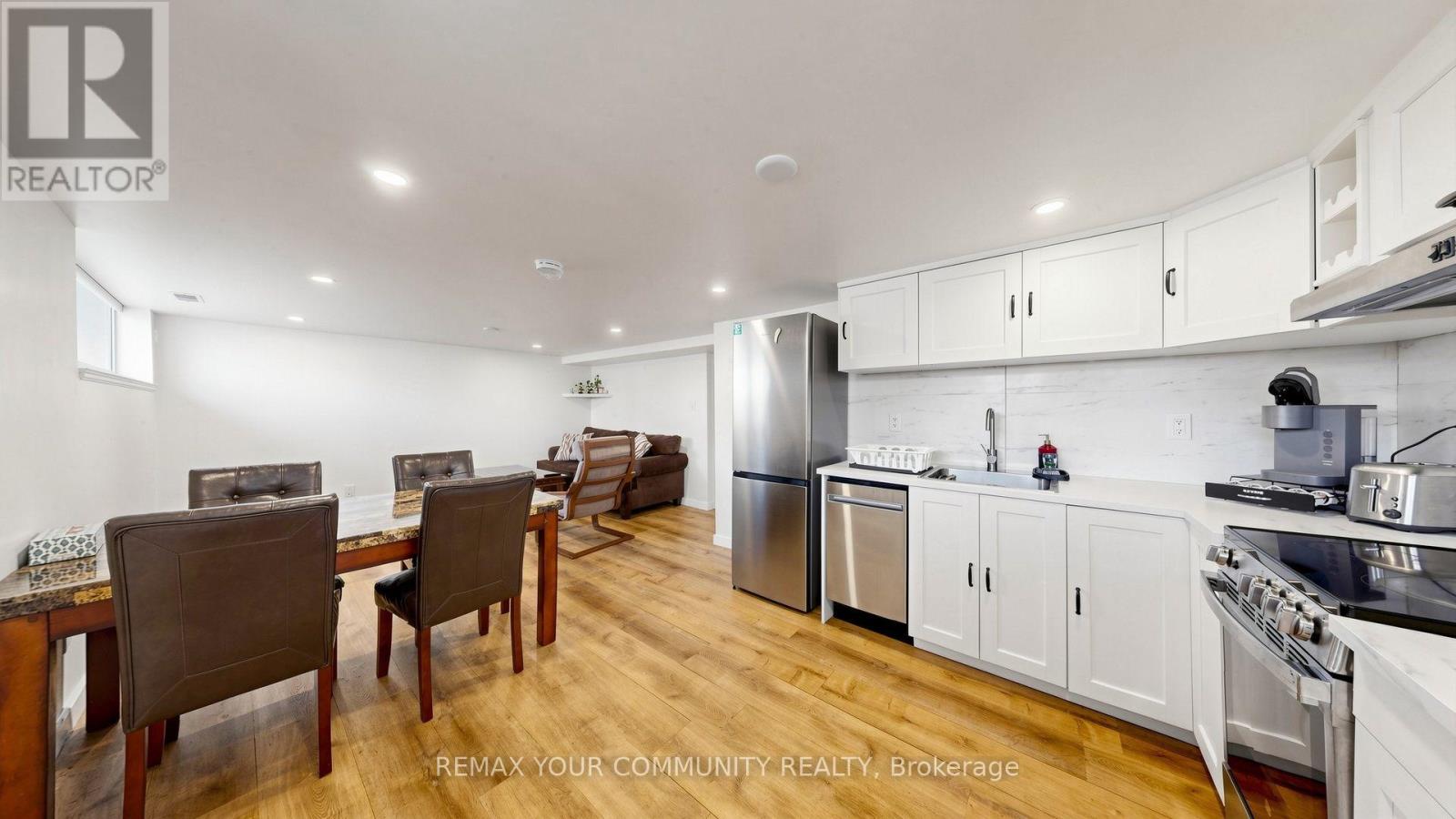 487 Hounslow Avenue, Toronto, Ontario  M2R 1J1 - Photo 37 - C13880104
