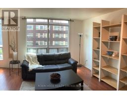 1005 - 942 YONGE STREET, Toronto, Ontario