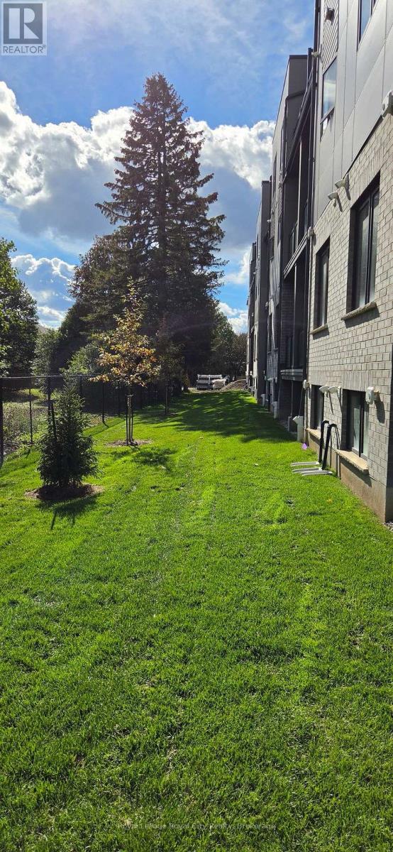 100 - 42 Lowes Road SW, Guelph, Ontario  N1G 0H6 - Photo 14 - X13880156