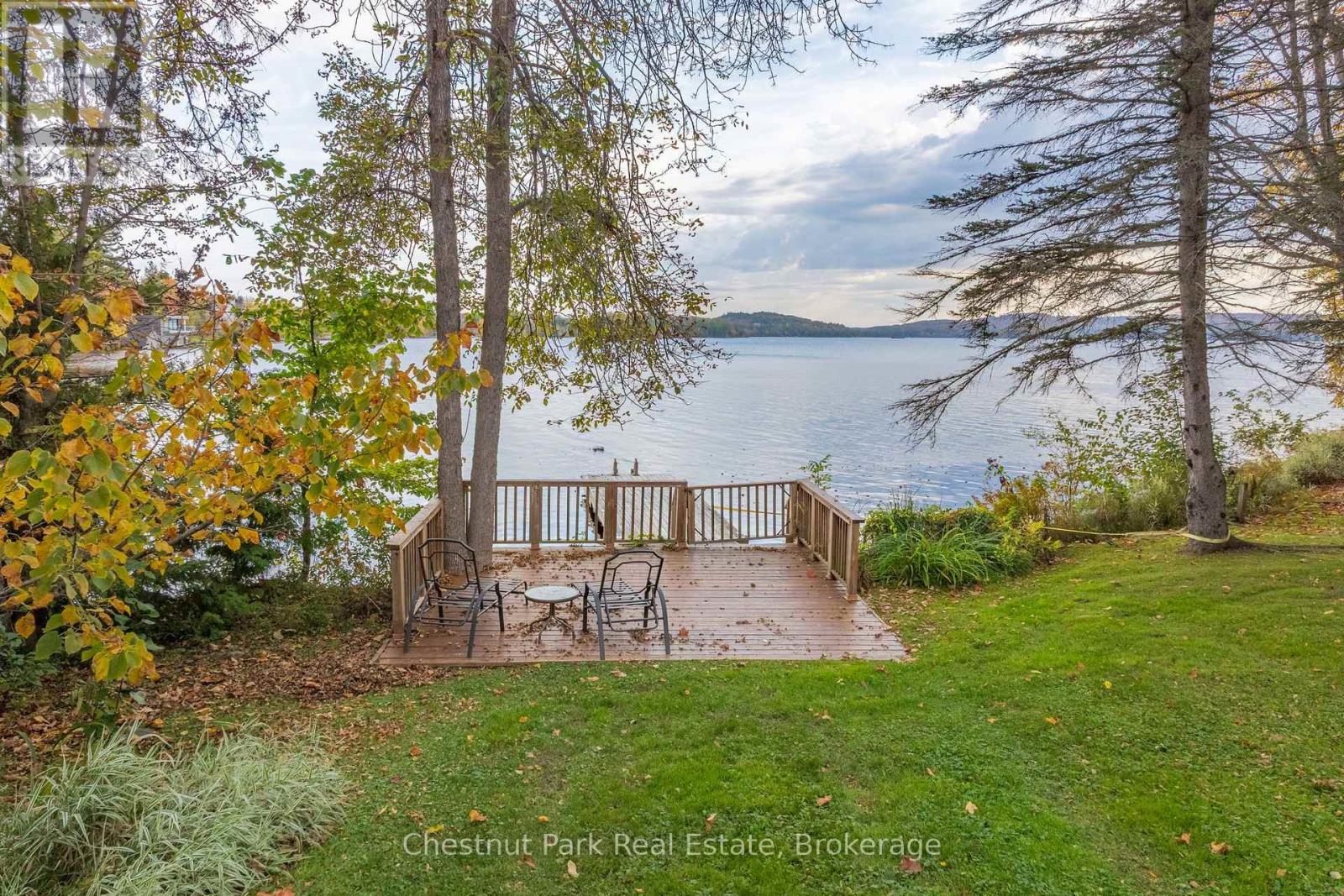 26 Helen Street, Huntsville, Ontario  P1H 1H5 - Photo 4 - X13880168